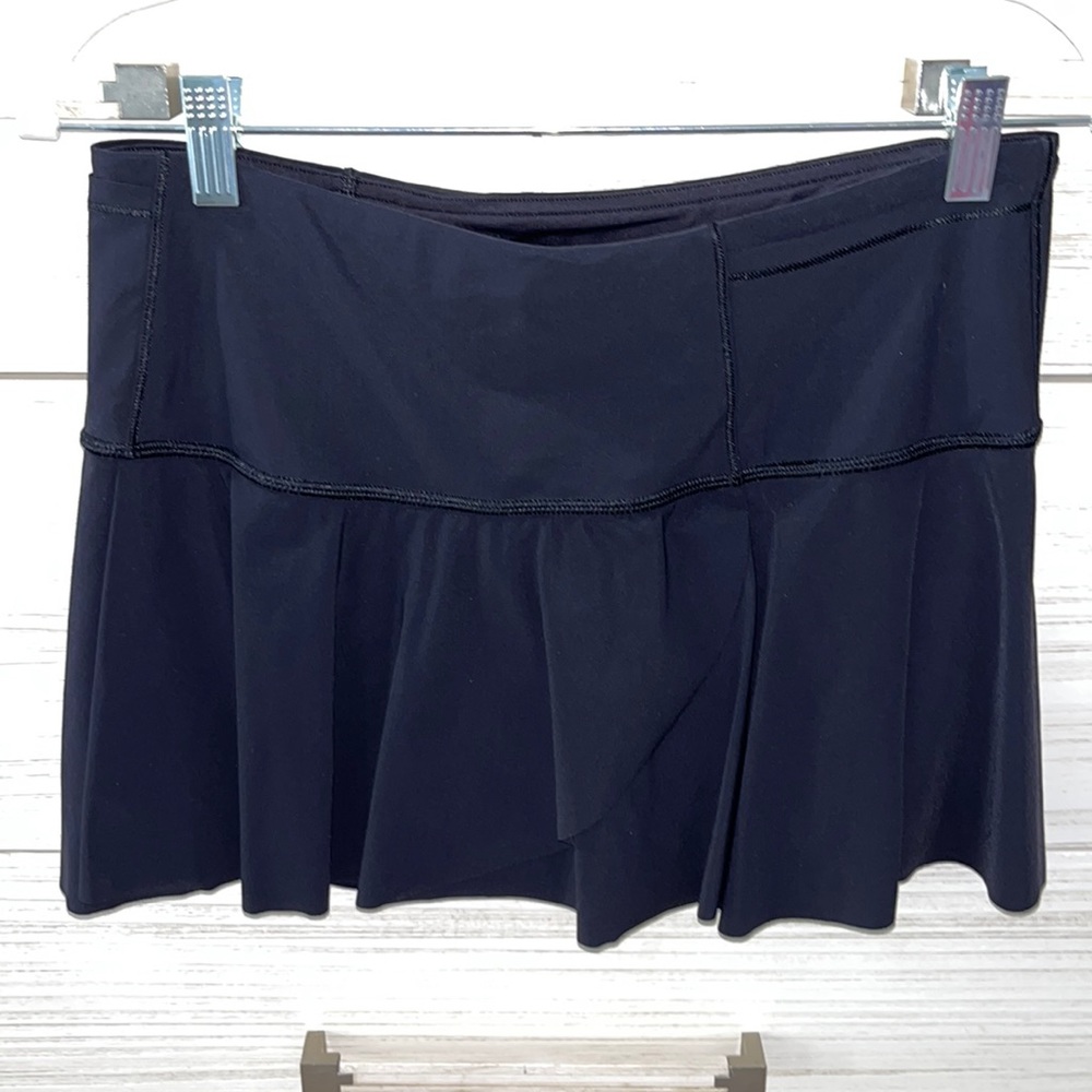 LULULEMON MID-RISE SKIRT